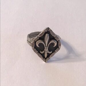 Antique Sterling Fleur De Lis Sheild Ring Size 7.5